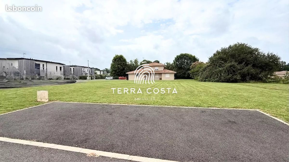 Terrain 719 m² · à Seignosse · 719 m² · 280 000 €