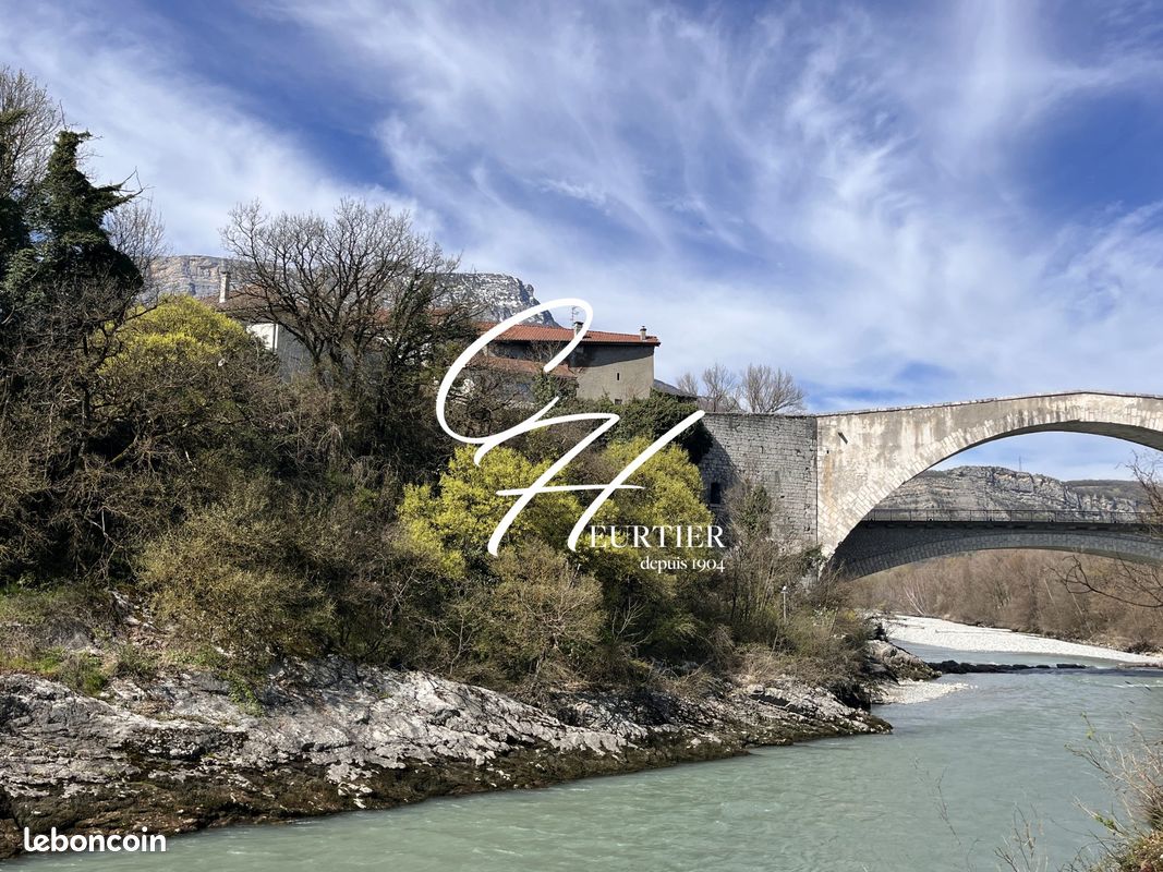 Maison 6 pièces 101 m² · à Le Pont-de-Claix · 101 m² · 219 000 €