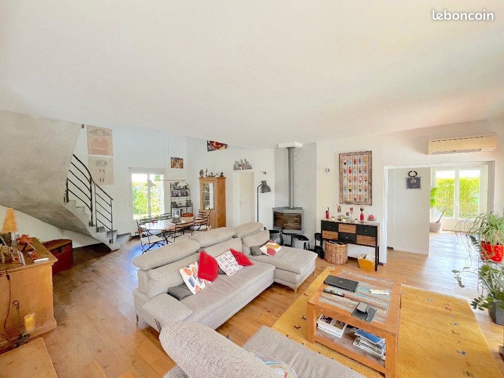 Maison 7 pièces 201 m² · à Olivet · 201 m² · 615 000 €