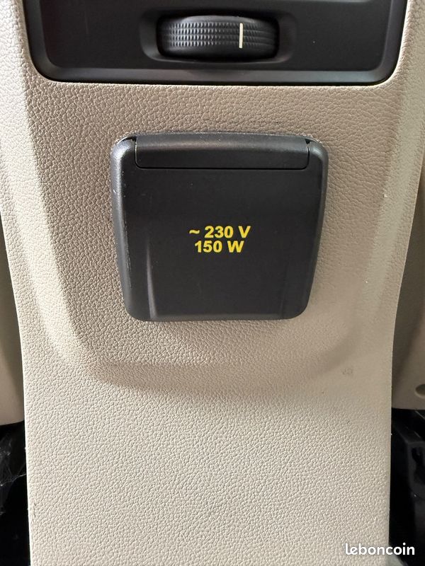 FORD GRAND C-MAX 2.0tdci 136 bva 2eme main excellent etat (image 22)