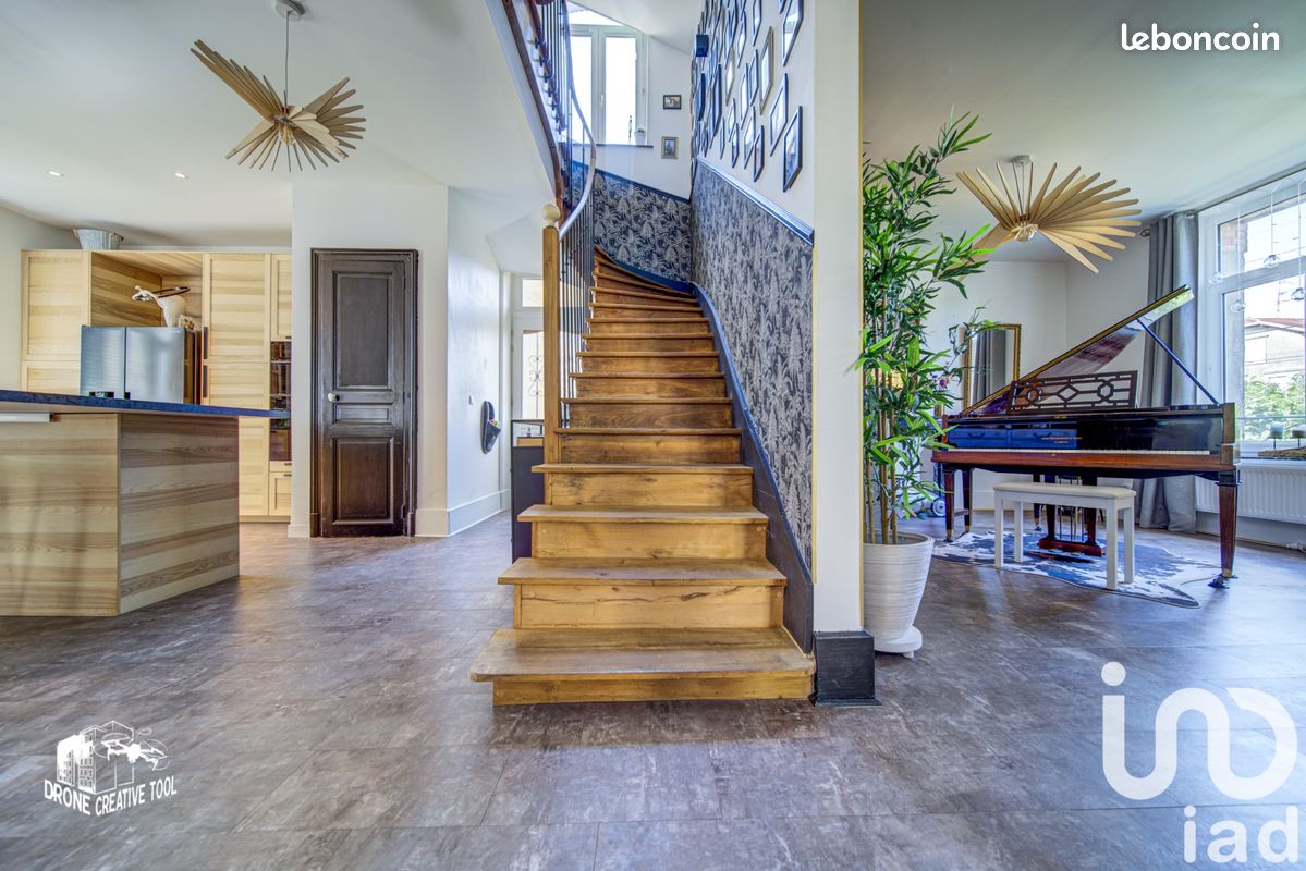 Maison 13 pièces 323 m² · à Pont-À-Mousson · 323 m² · 659 000 €