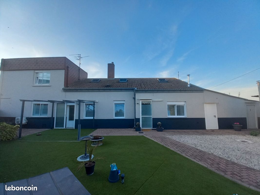 Maison 5 pièces 90 m² · à Carvin · 90 m² · 175 000 €