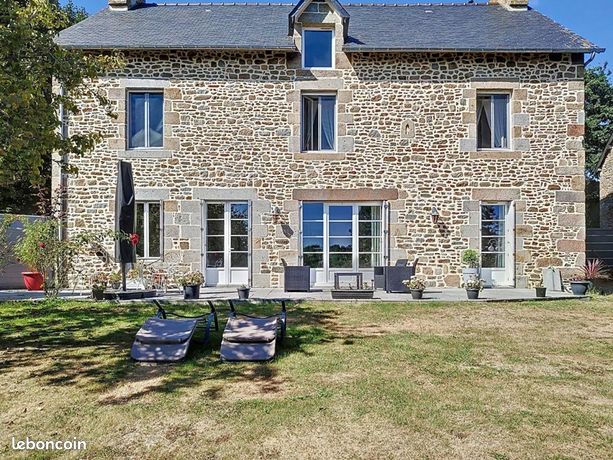 Maison 7 pièces 250 m²
