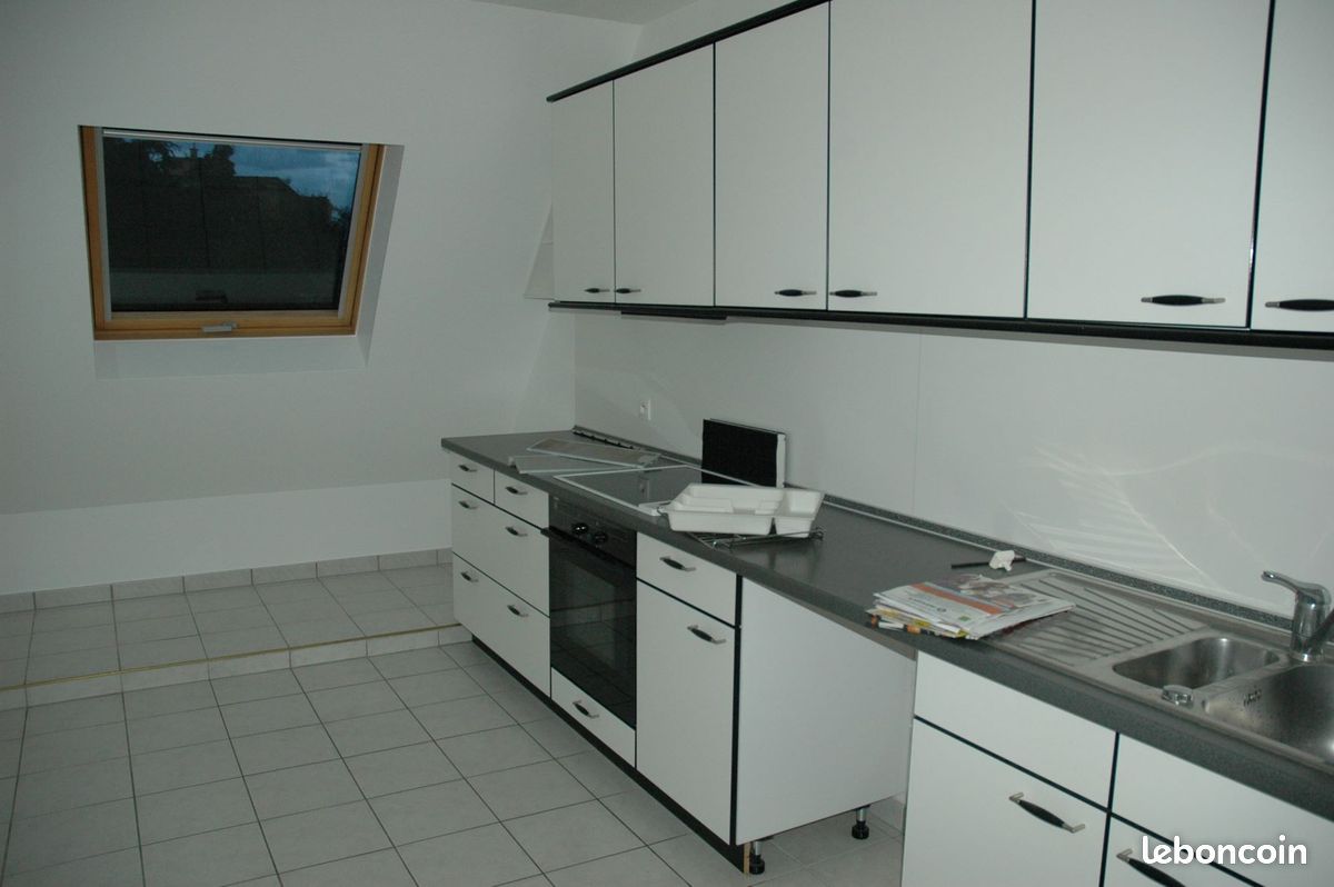 Appartement a louer illkirch-graffenstaden - 4 pièce(s) - 91 m2 - Surfyn