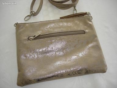 Pochette de soirée dorée (image 3)