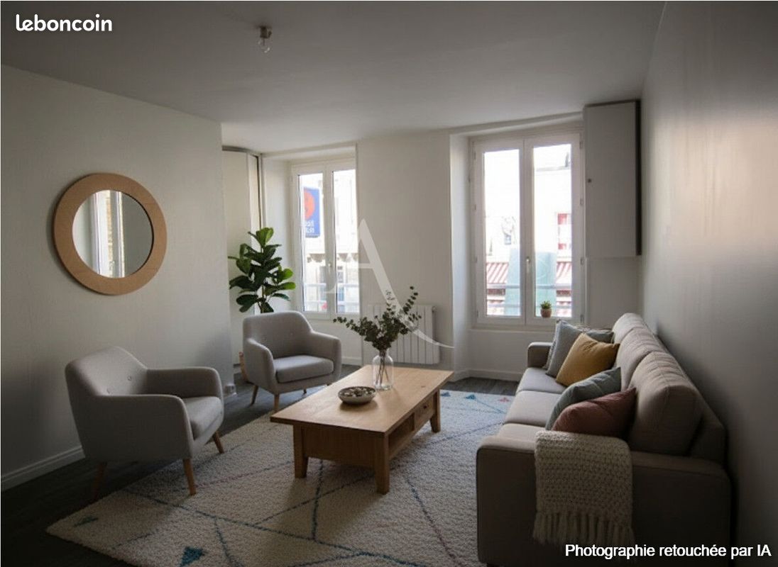 Appartement 2 pièces 44 m² · à Fontenay-le-Comte · 44 m² · 390 €/mois