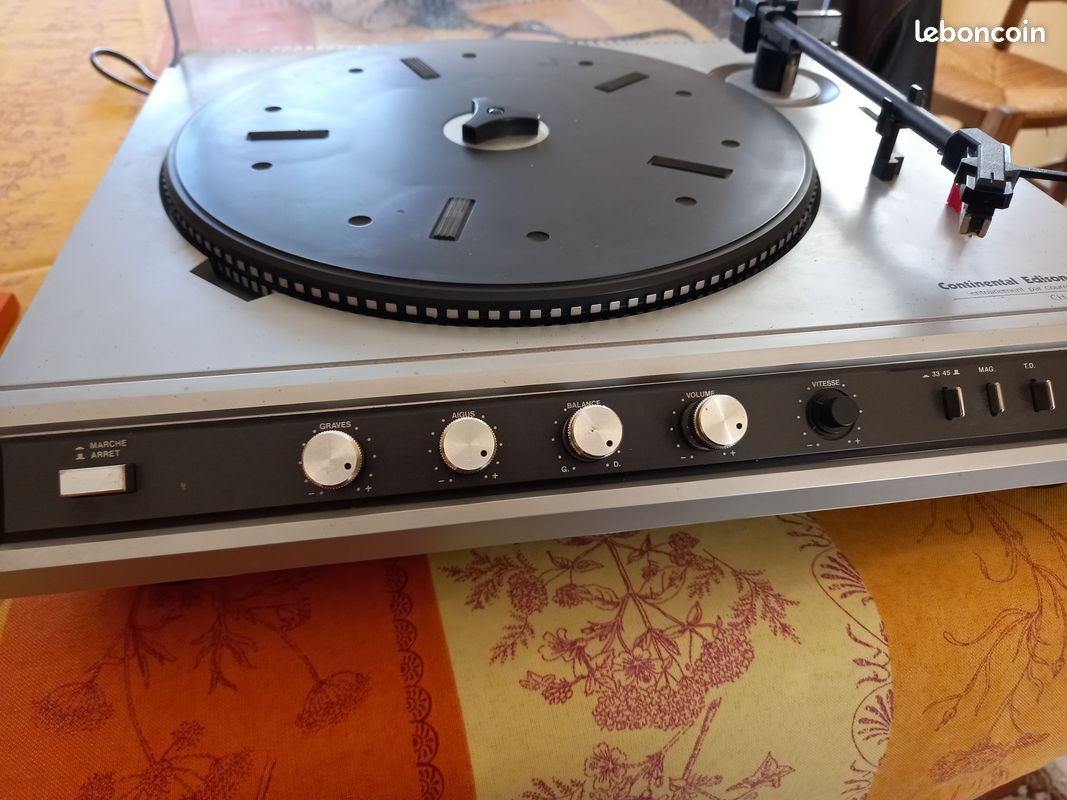 Tourne disque platine disque vintage continental edison - Photo, audio & vidéo