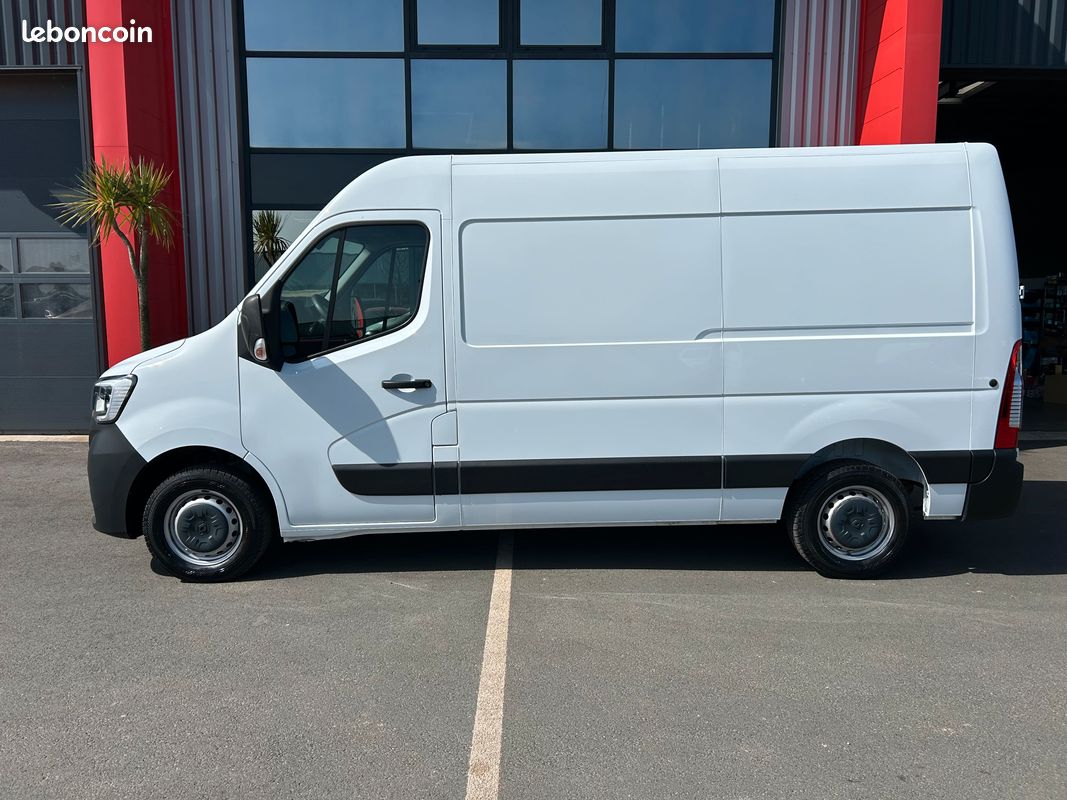 Renault Master FGN TRAC F3500 L2H2 DCI 135 GRAND CONFORT 16990 HT / 20388 TTC (image 3)