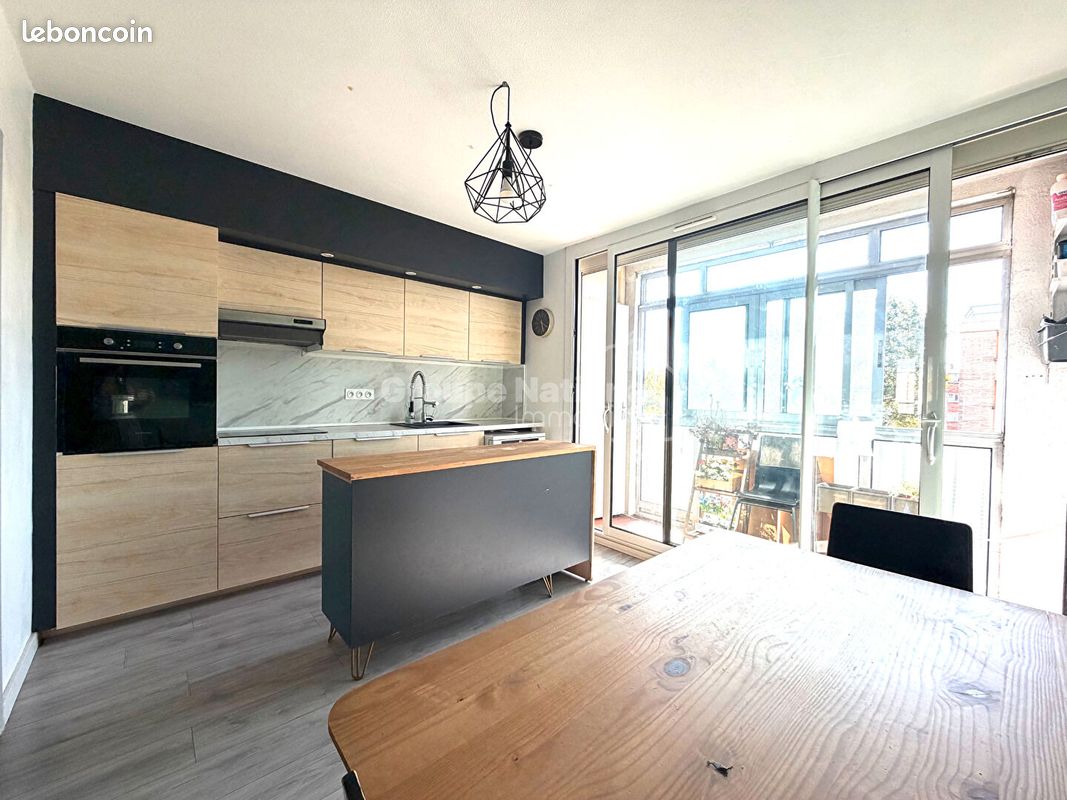 Appartement 3 pièces 86 m² · à Miramas · 86 m² · 1 000 €/mois