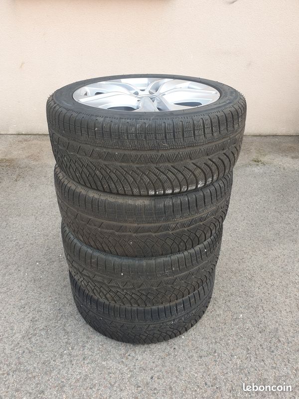Roues Mercedes 235/45R17 Michelin Alpin 91V (image 2)