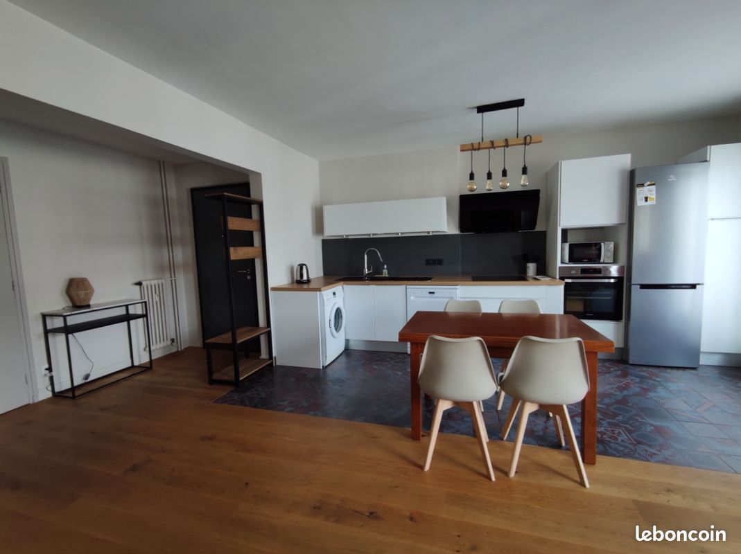 Appartement 3 pièces 70 m² · à Saint-Étienne · 70 m² · 800 €/mois