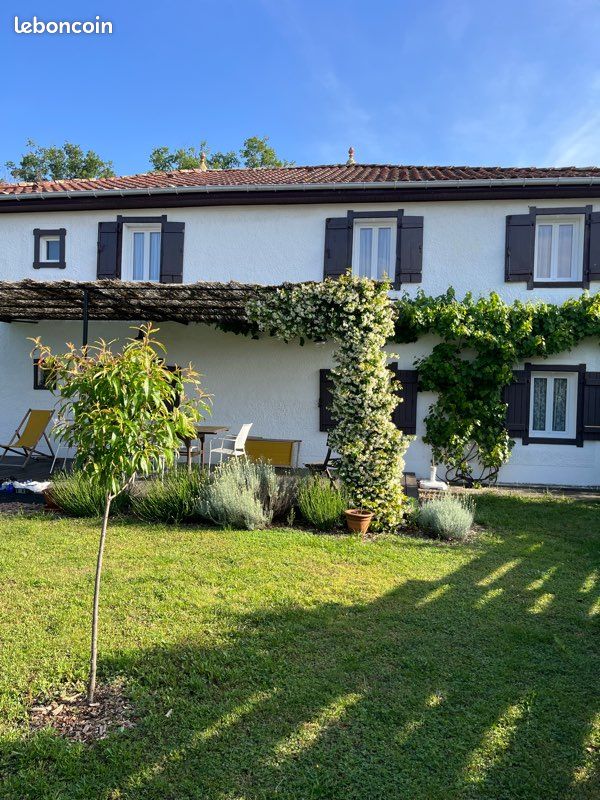 Location grande maison proche des plages (image 1)