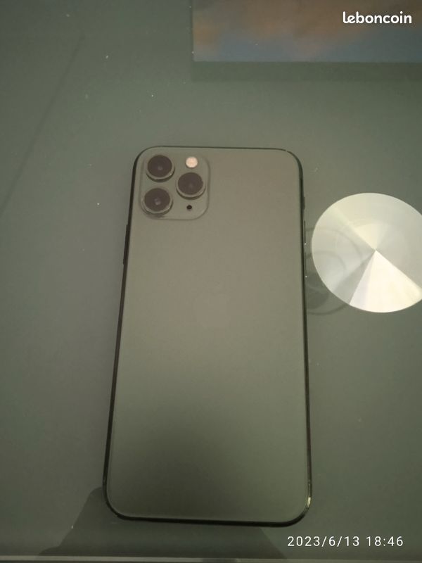 IPhone 11 pro 256go (image 2)