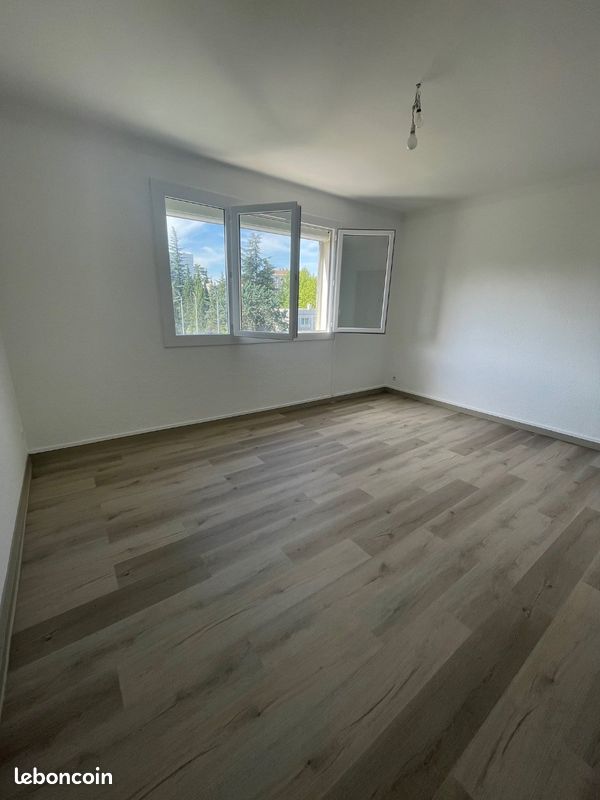 Appartement 3 pièces 55 m² · à Alès · 55 m² · 620 €/mois