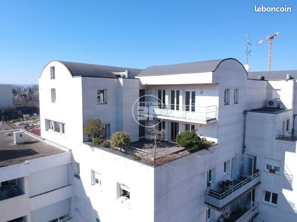Appartement a louer saint-louis - 6 pièce(s) - 200 m2 - Surfyn
