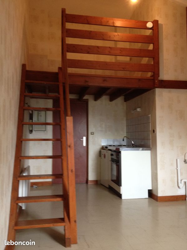 Appartement 2 pièces 28 m² · à Laval · 28 m² · 390 €