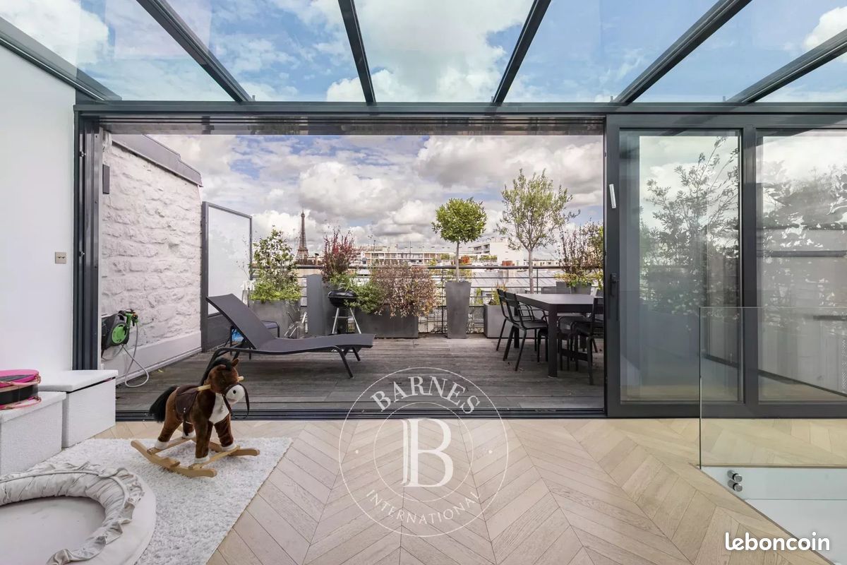 Appartement 6 pièces 130 m² · à Paris · 130 m² · 2 190 000 €