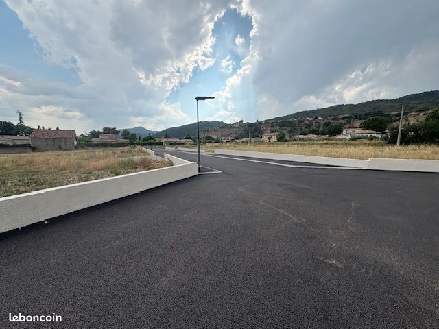 Terrain 885 m² Peyruis · 130 000 €