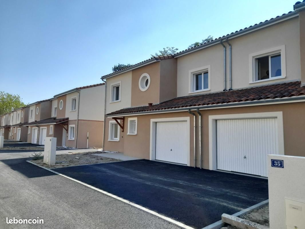 Maison 5 pièces 120 m² · à Fronton · 120 m² · 1 313 €/mois