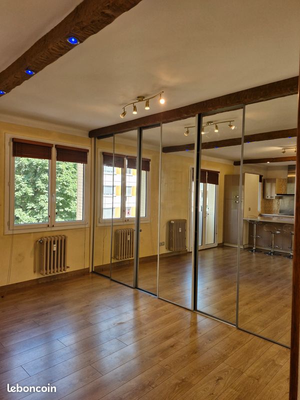 Appartement 3 pièces 70 m² · à Aix-les-Bains · 70 m² · 1 105 €