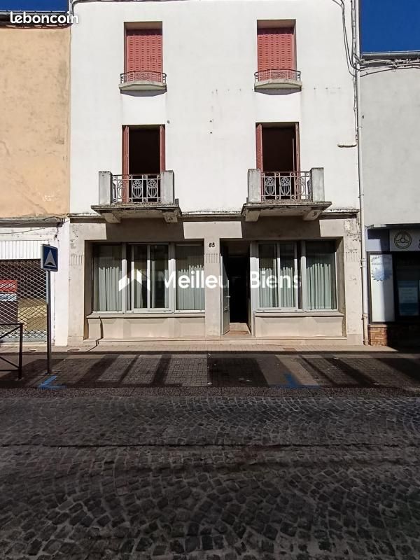 Maison 6 pièces 186 m² · à Bourbonne-les-Bains · 186 m² · 55 000 €