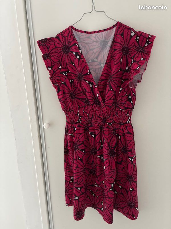 Robe taille 40 (image 1)