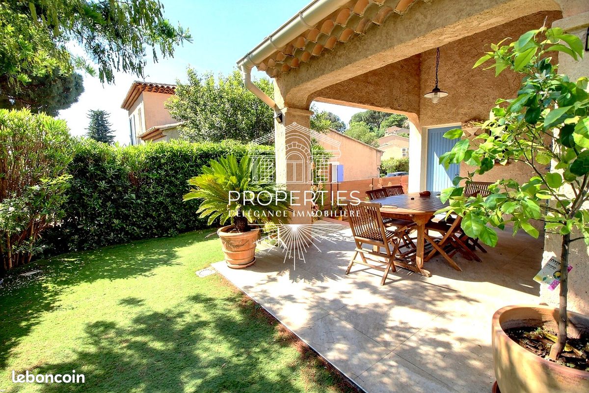 Maison 6 pièces 123 m² · à Bormes-les-Mimosas · 123 m² · 449 500 €