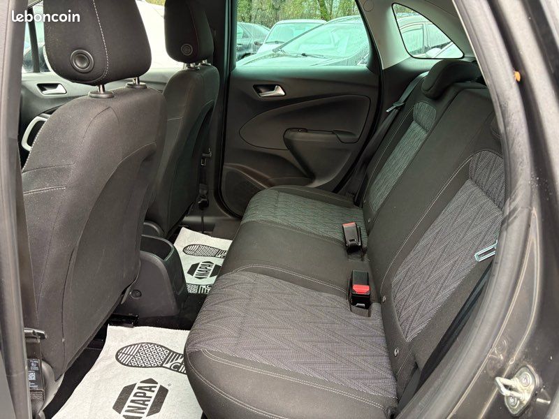 OPEL CROSSLAND X 1.2 i Turbo 110cv « Première Main » Distribution/Pneus et Révision Neuve « GARANTIE + 12 MOIS » (image 4)