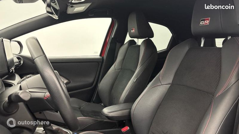 Toyota Yaris 116h GR Sport 5p MY22 (image 12)