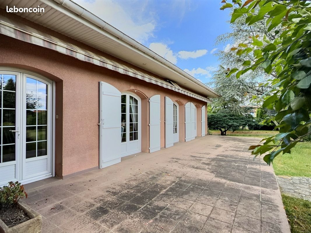 Propriété 5 pièces 175 m² (image 15)