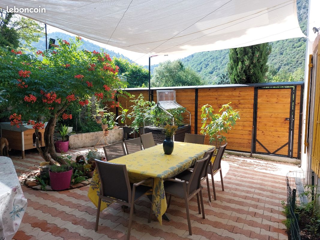Maison 5 pièces 150 m² · à Aubres · 150 m² · 270 000 €