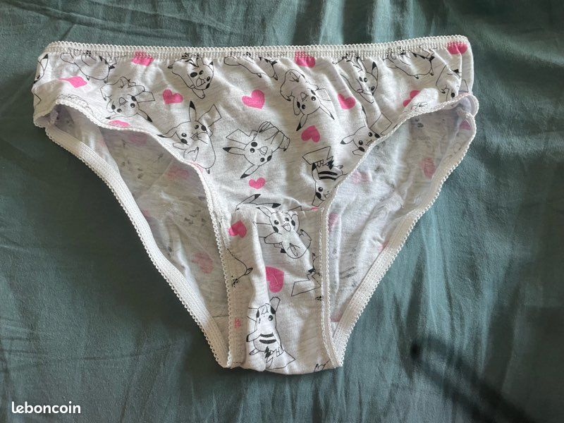 Culottes fille Pokémon neuves Vêtements