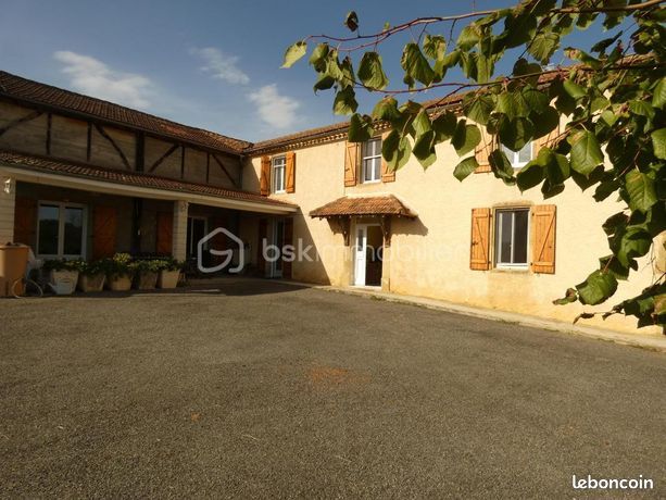 Maison 6 pièces 201 m²