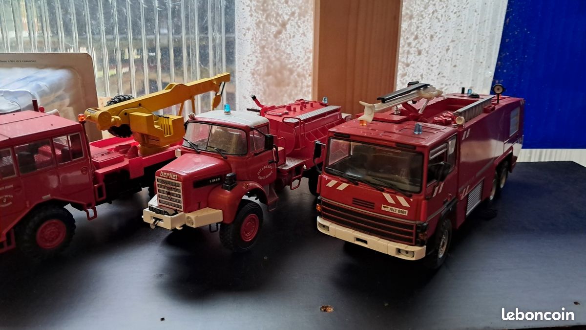 Lot. Serge collectionne les véhicules anciens, notamment de pompiers, à Lalbenque