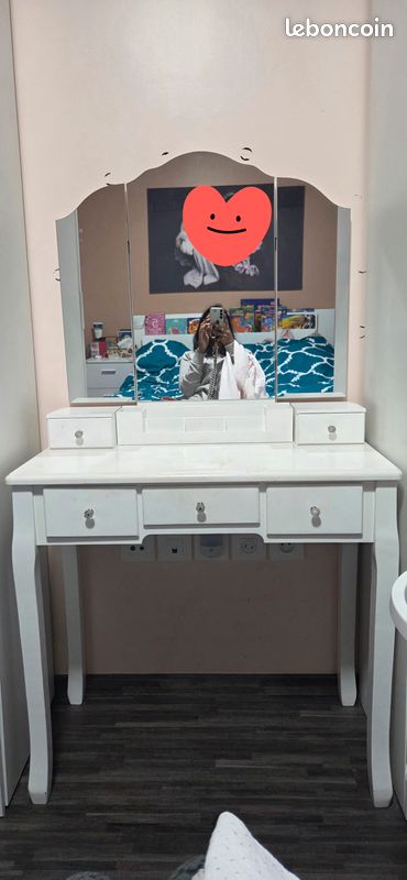 Coiffeuse (image 1)