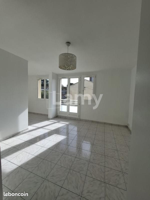 Appartement 4 pièces 59 m² · à Eaubonne · 59 m² · 1 199 €/mois