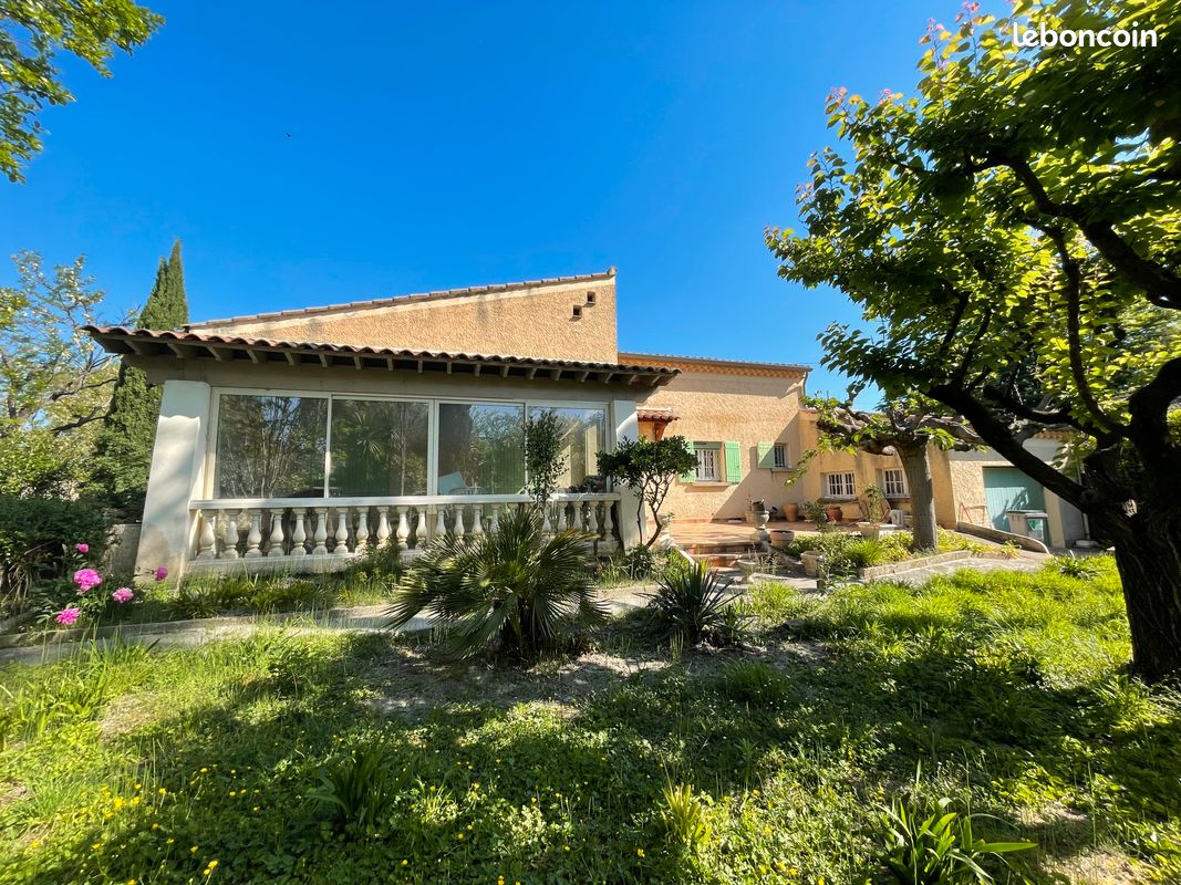 Maison 4 pièces 115 m² · à Carpentras · 115 m² · 280 000 €
