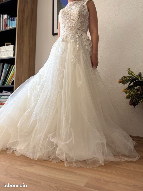 Pronovias Robe Princesse Bustier Robe De Mariée Pronovias Vêtements