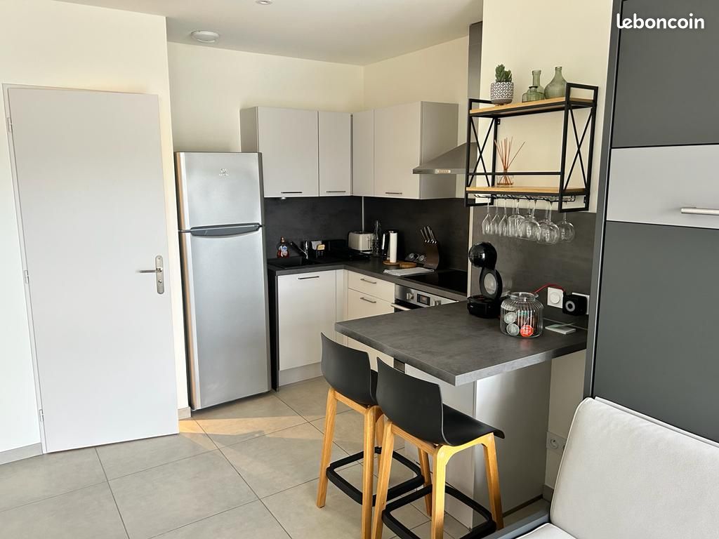 Appartement 1 pièce 27 m² · à Annecy · 27 m² · 700 €