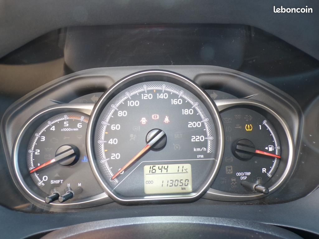 Toyota Yaris 90cv D-4D DYNAMIC (image 18)