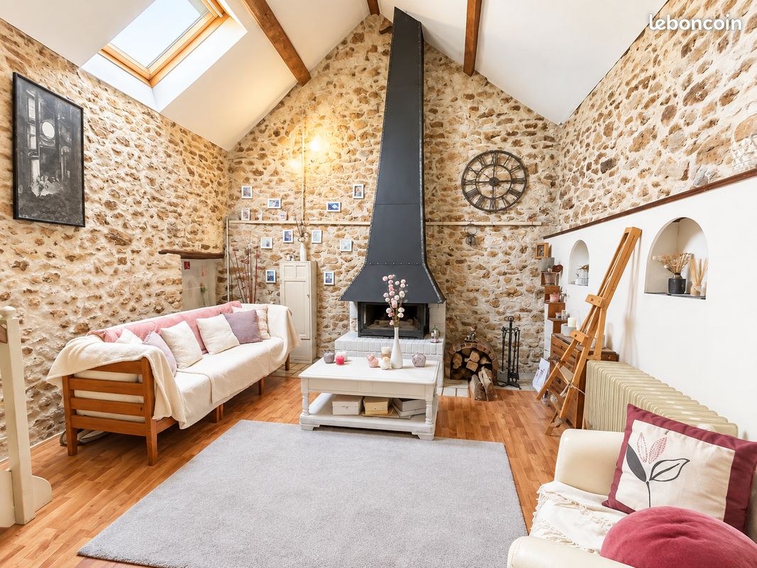 Maison 5 pièces 120 m² · à Saint-Vrain · 120 m² · 285 000 €