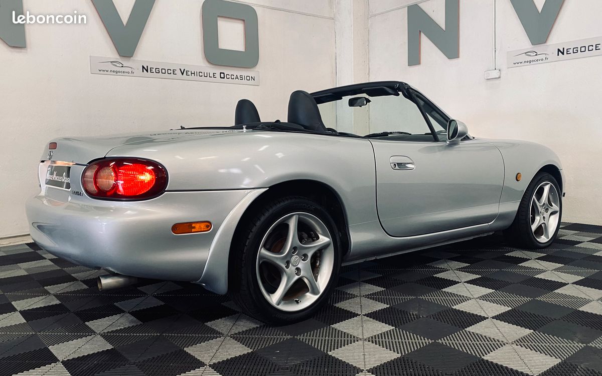 Mazda NBFL MX5 MEMORIES 1.8 140 CV / 1ére MAIN / 52598 km (image 2)