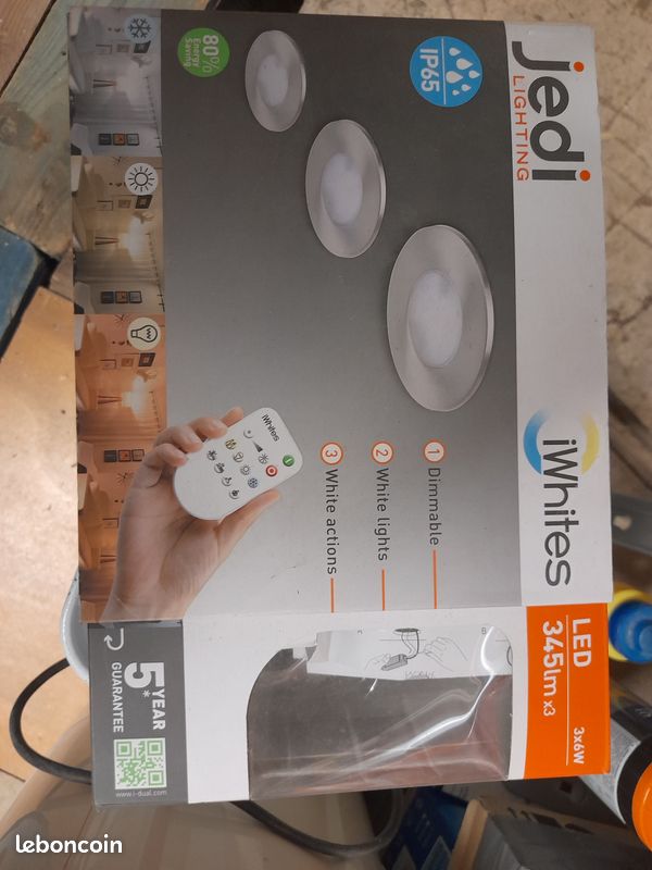 3 Spots pour extérieur ou salle de bain (image 2)