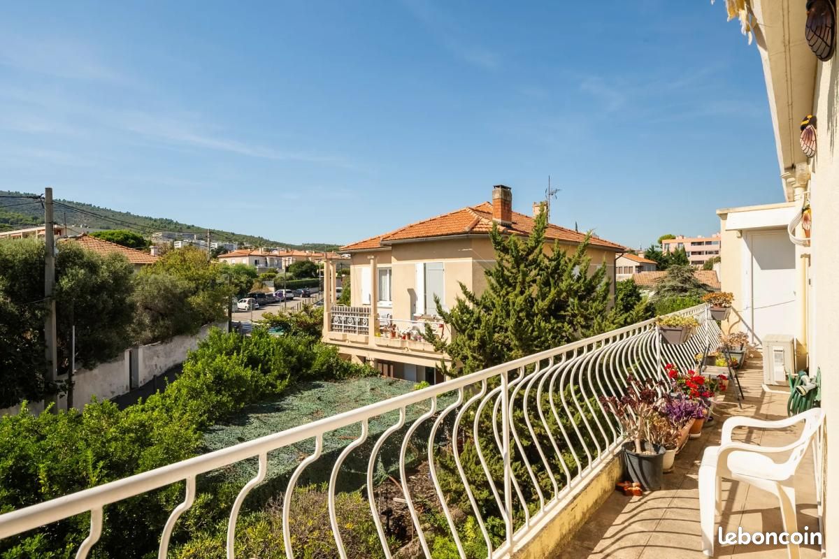 Appartement 3 pièces 63 m² · à La Ciotat · 63 m² · 375 000 €