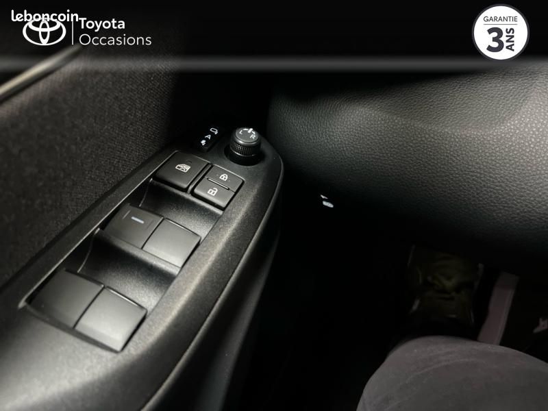 Toyota Yaris 116h Design 5p MY26 (image 14)
