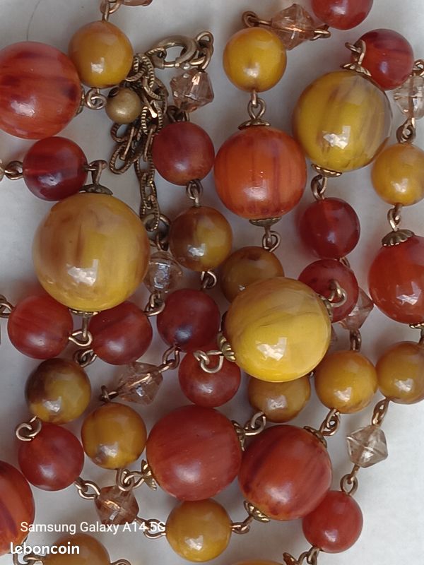 Collier Vintage En Bakélite - Perles Imitation - Style Rétro Années 50 - Origine France - Occasion