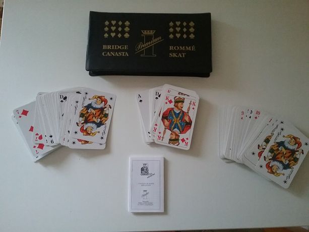 22€13 sur Melangeur De Carte Poker Belotte Blackjack 20 X 10 X 8