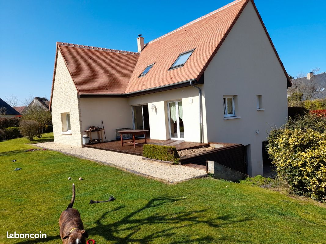 Maison emplacement exceptionnel · à Cresserons · 660 000 €