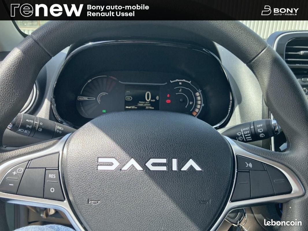 Dacia Spring Expression (image 15)