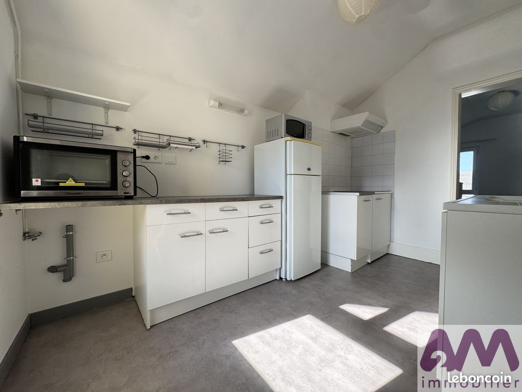 Appartement 2 pièces 47 m² · à Clermont-Ferrand · 47 m² · 570 €